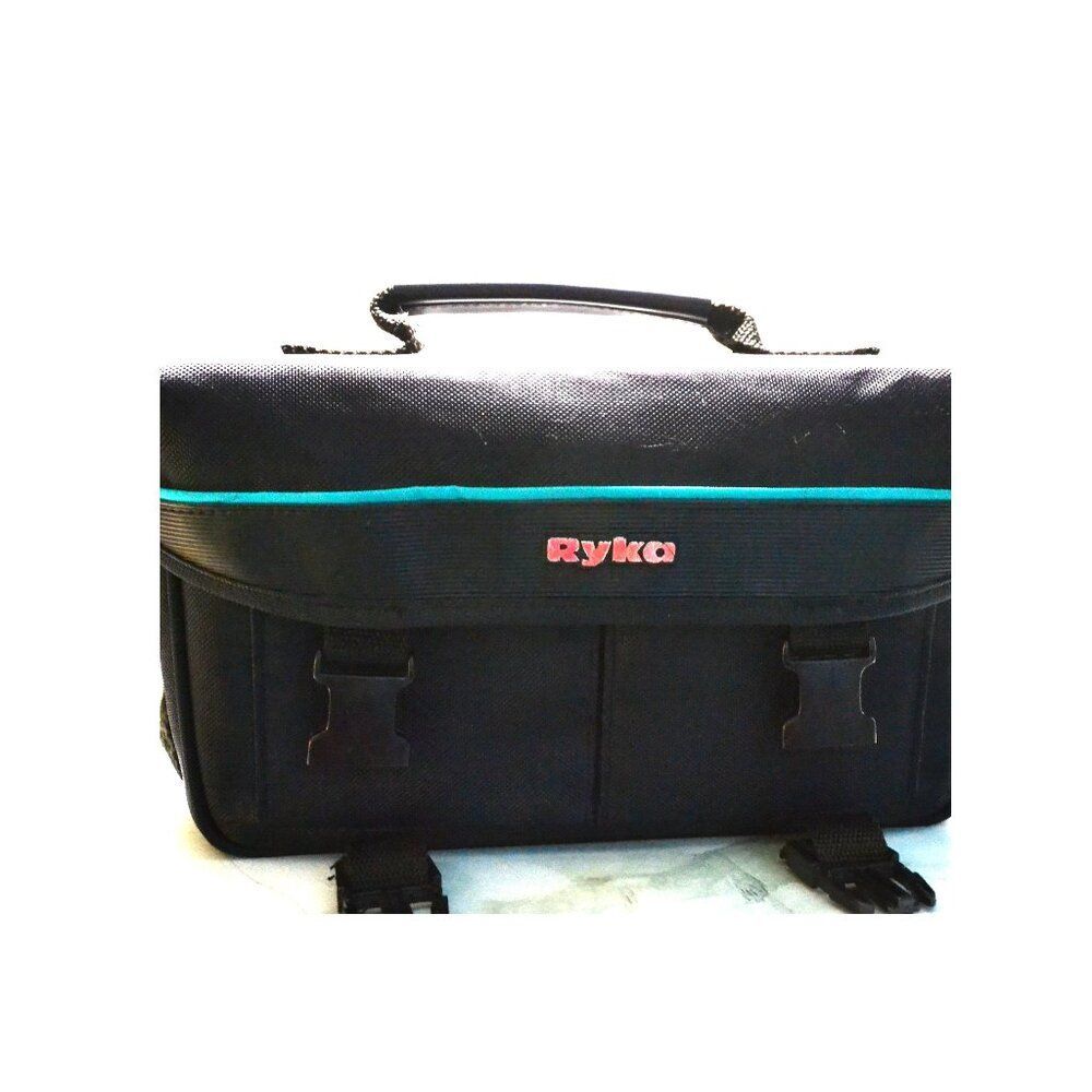 Vintage Ryka Camera Bag Padded Pockets Hand And Shoulder Carry